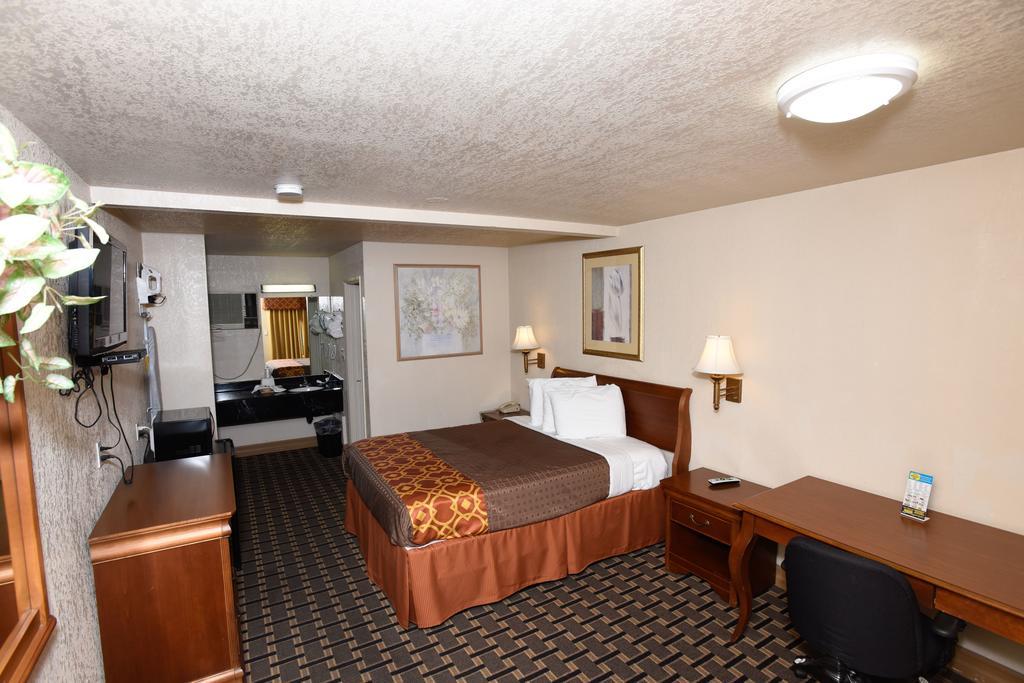 Best Budget Inn Anaheim Exterior foto